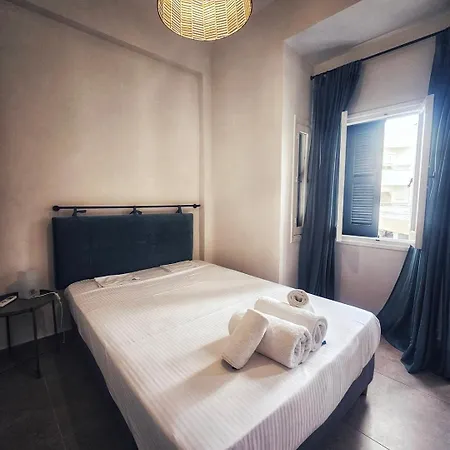 Bluewood Retreat|cozy Vintage 3bdr Heart Nicosia