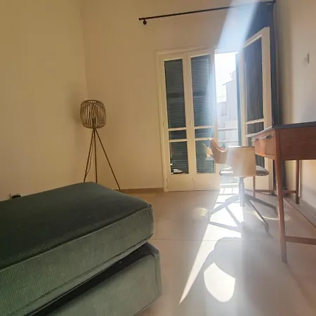 Bluewood Retreat|cozy Vintage 3bdr Heart * Nicosia