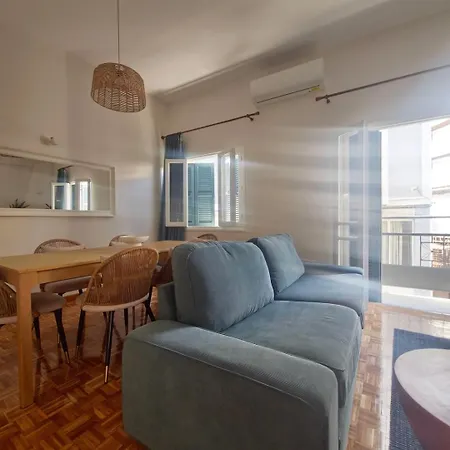 شقة Bluewood Retreat|cozy Vintage 3bdr Heart نيقوسيا