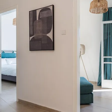 Bluewood Retreat|cozy Vintage 3bdr Heart * Nicosia