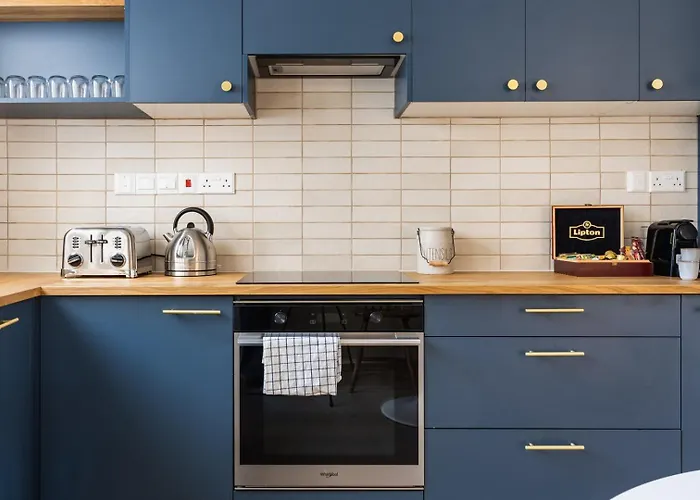 アパート Bluewood Retreat|cozy Vintage 3bdr Heart *