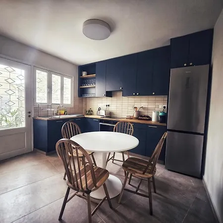 Bluewood Retreat|cozy Vintage 2bdr Heart *