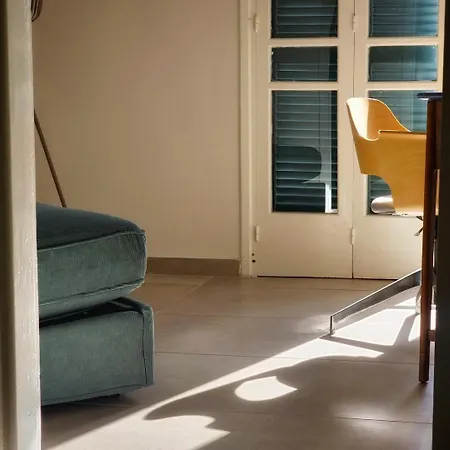 Bluewood Retreat|cozy Vintage 2bdr Heart Apartament Nikozja